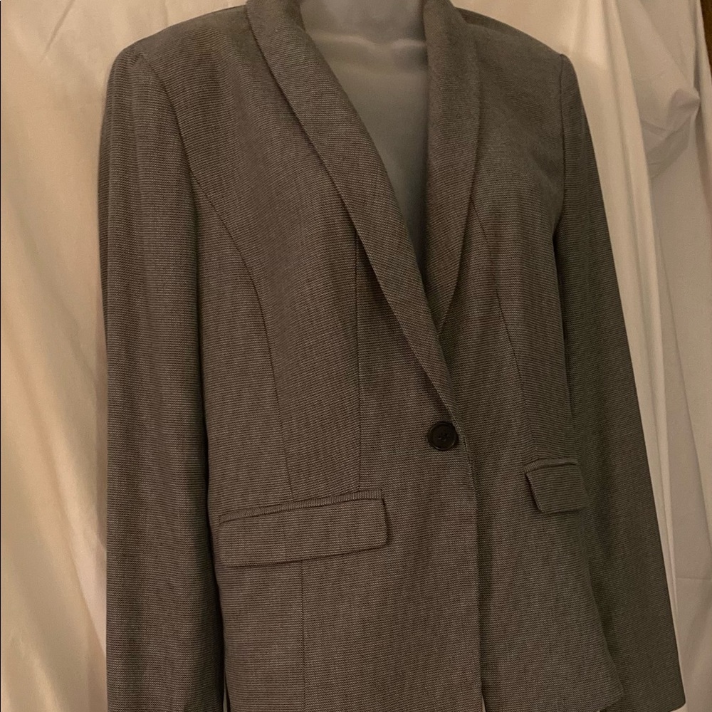 ☀️3 for $25 Elegant! HALOGEN b&w tweed jacket/blazer, size 8